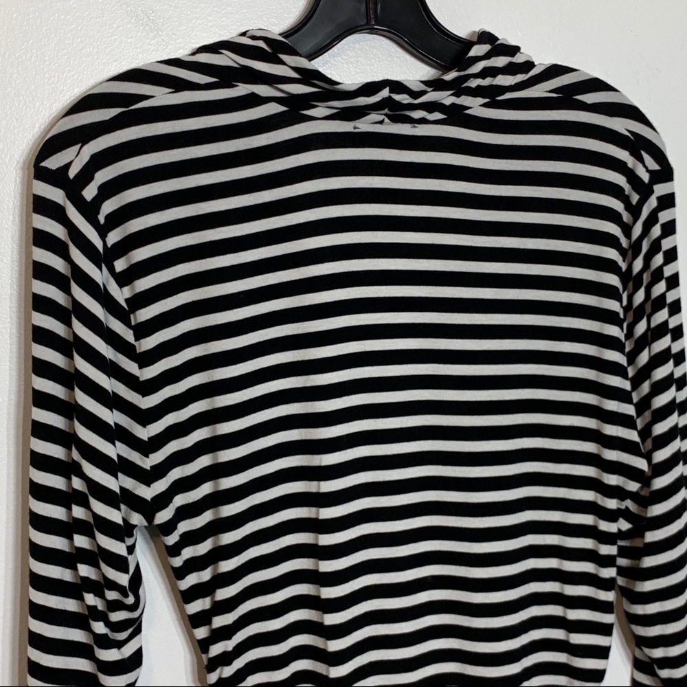 EUC Vince Camuto Black and White Striped Shirt - Picture 5 of 6